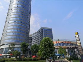 明湖广场