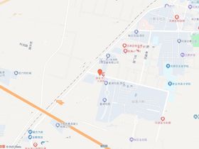 凤泉湖畔